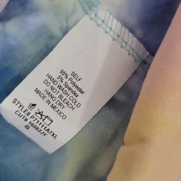 𝅺white Birch Tie Dye Twist Tank Bike Short Lounge Set - Picture 8 of 9